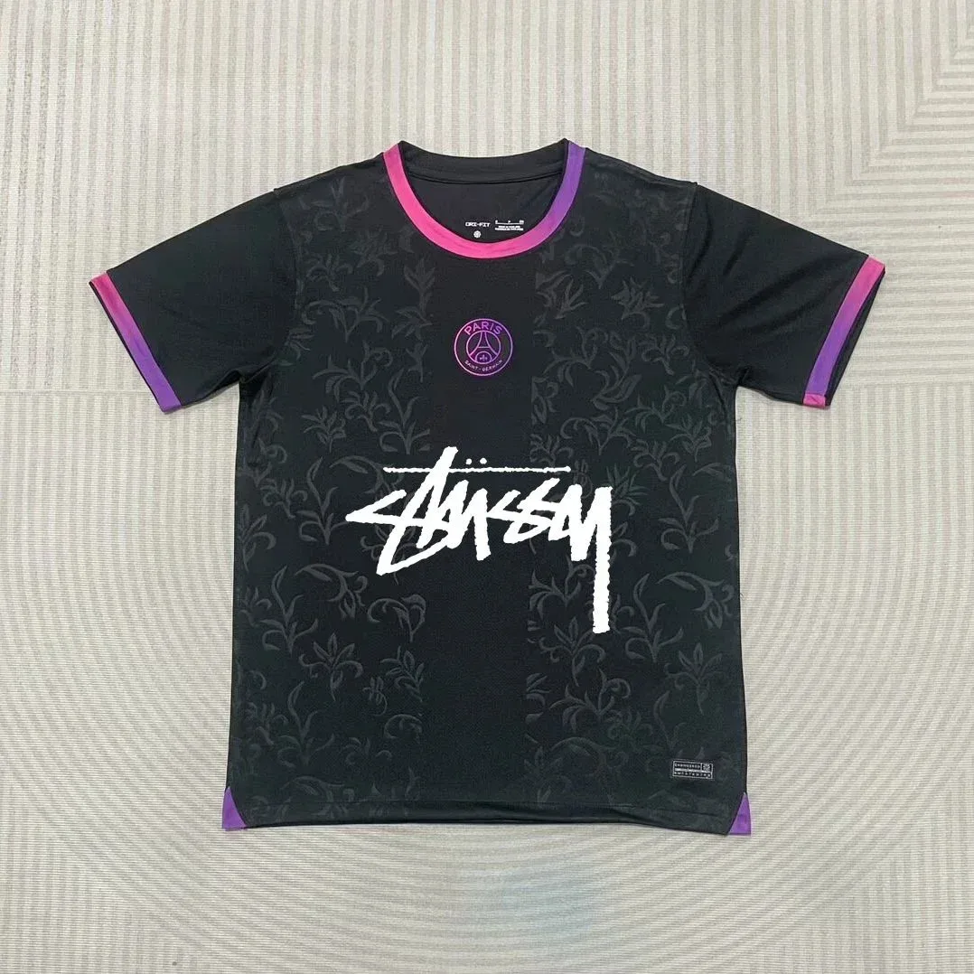 Stussy Stussy Black Paris Signature Edition T-Shirt Black - 1