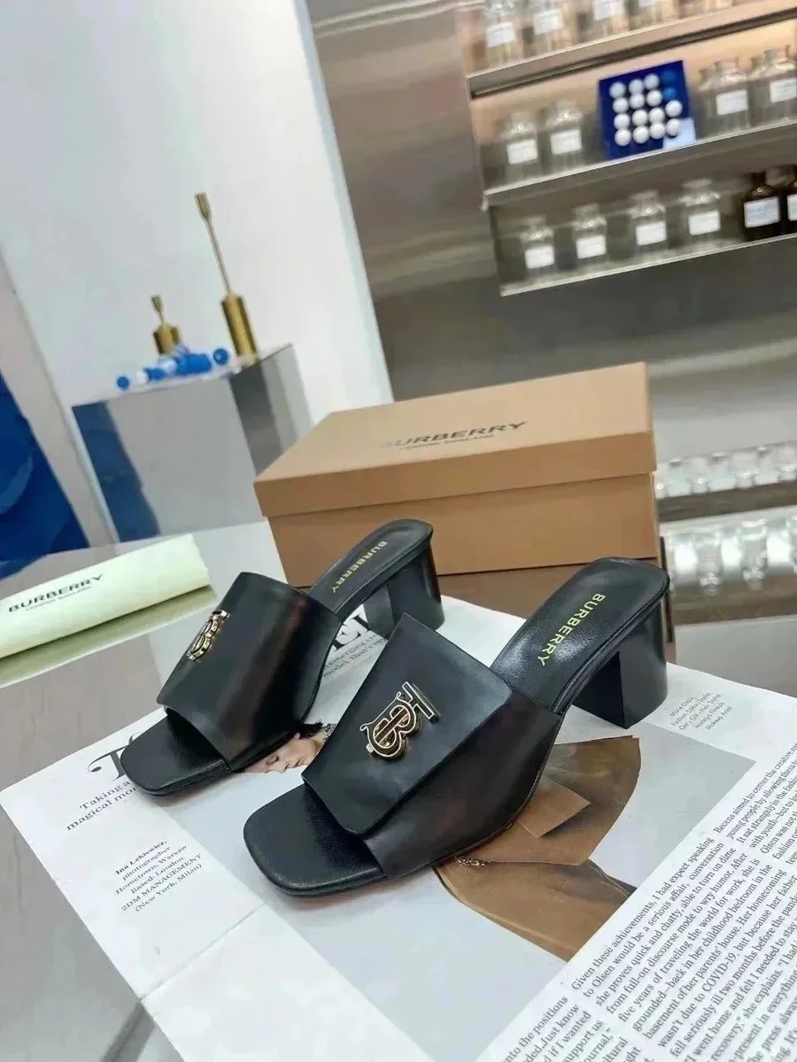 Burberry Burberry TB Monogram Black Mules Black