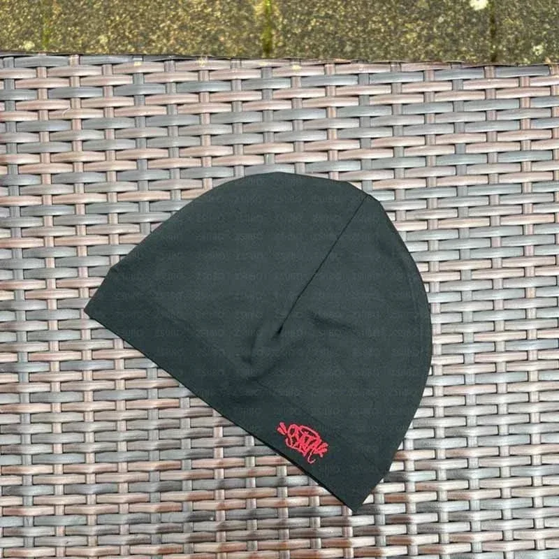 Other Beanie Black Red Headwear Black - 1