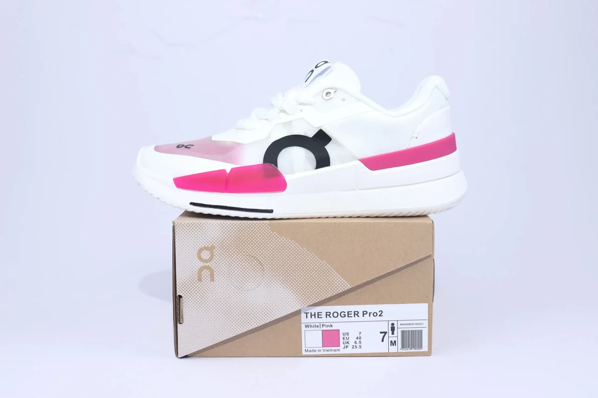 On Running On Running The Roger Pro2 White/Pink Sneakers White - 1