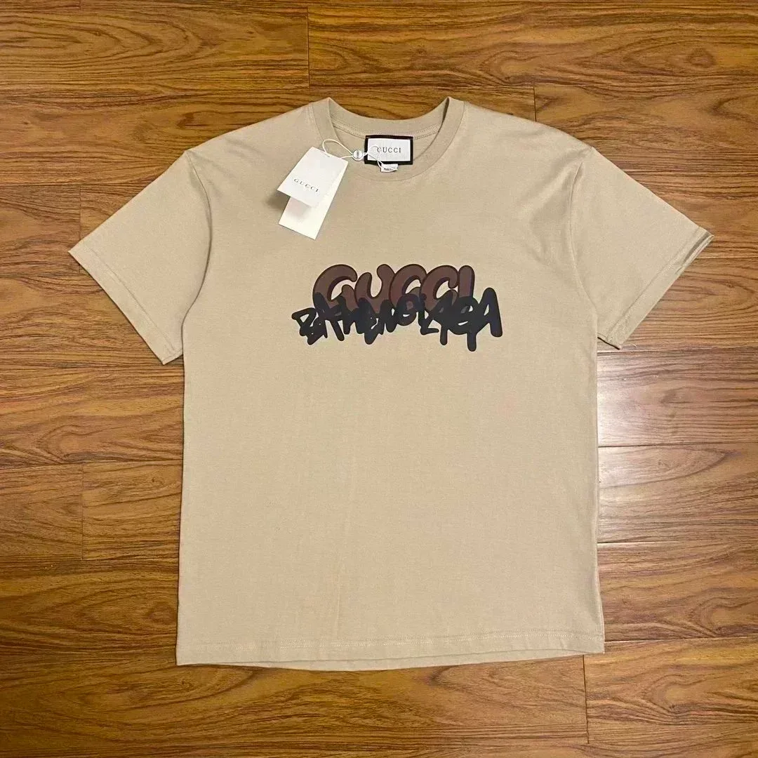 Gucci Gucci Beige/English Print 002 T-Shirt Beige