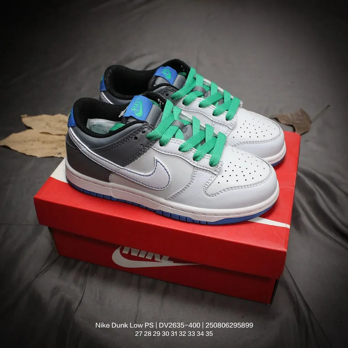Nike Nike Dunk Low White/Grey/Blue/Green Sneakers White