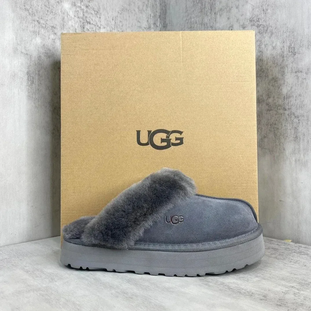 UGG UGG Classic Short Smoky Grey Slipper Grey