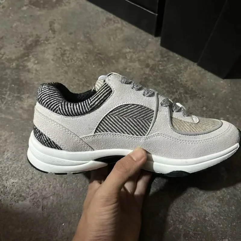 Other Beige/Black Herringbone Sneakers Beige - 1