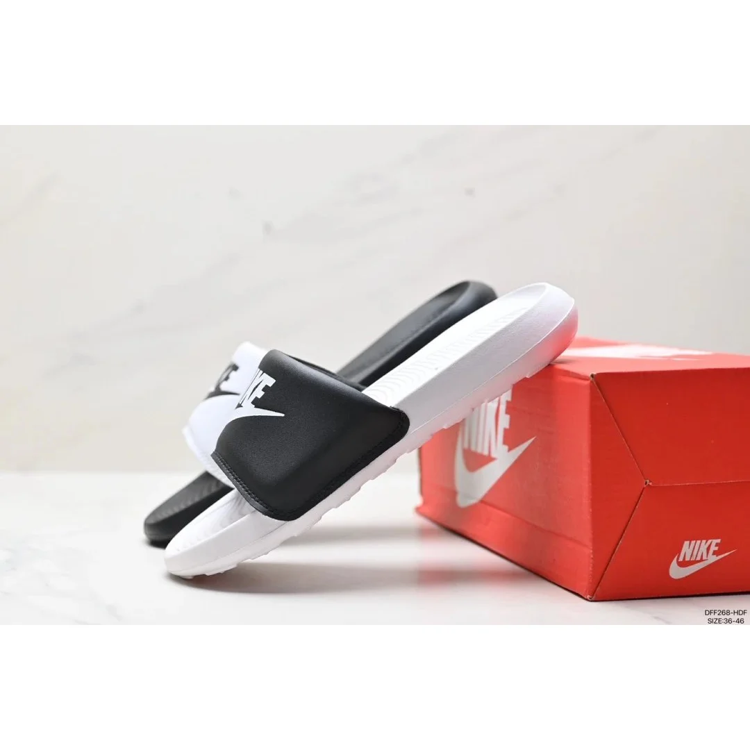 Nike Nike Victory Slide Black/White Sandals Black - 1