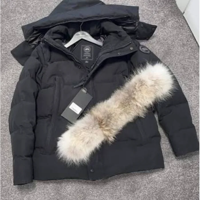Canada Goose Canada Goose Expedition Black Fur Trim Parka Black - 1