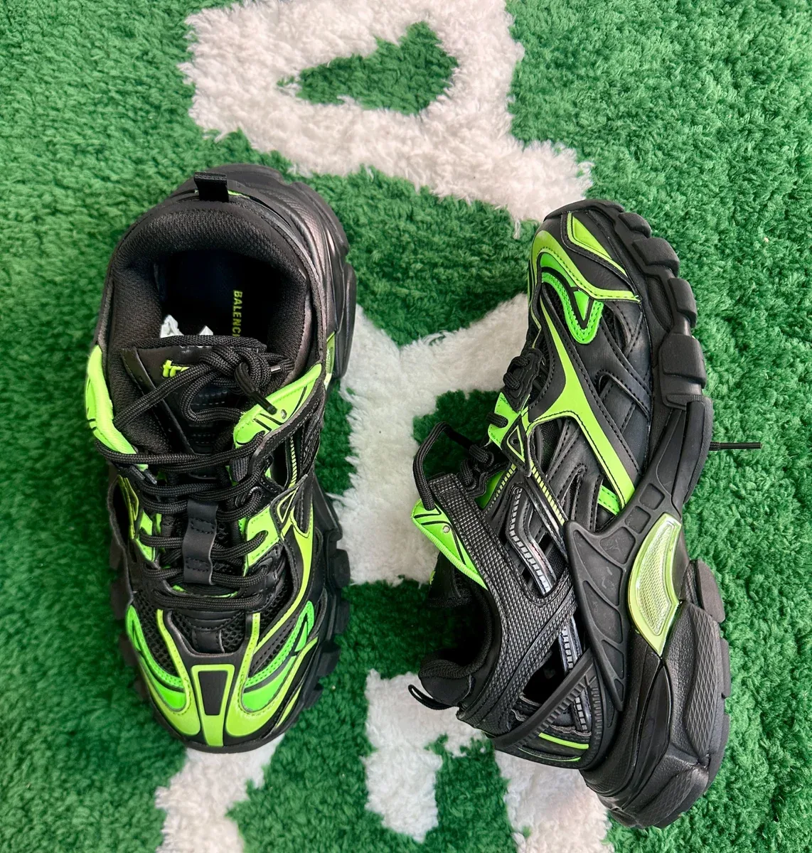 Balenciaga Balenciaga Track Triple Black/Neon Green Sneakers Black