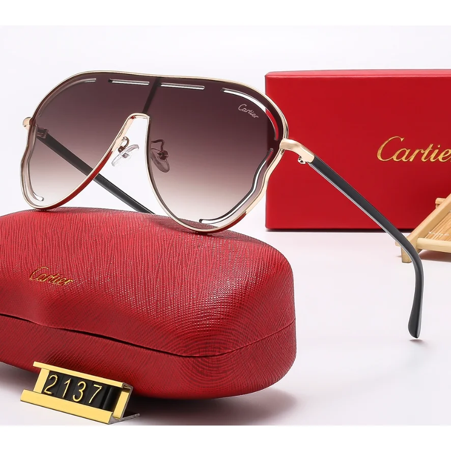 Cartier Cartier 2137 Gold/Brown Gradient Sunglasses Gold