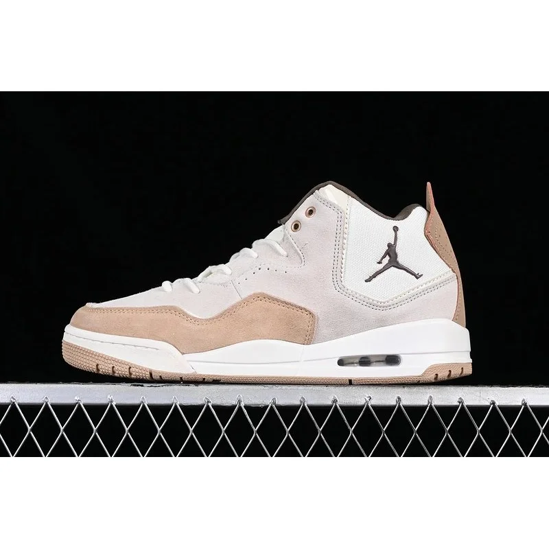 Nike Nike Air Jordan 23 'Sail/Brown' Sneakers Beige - 1