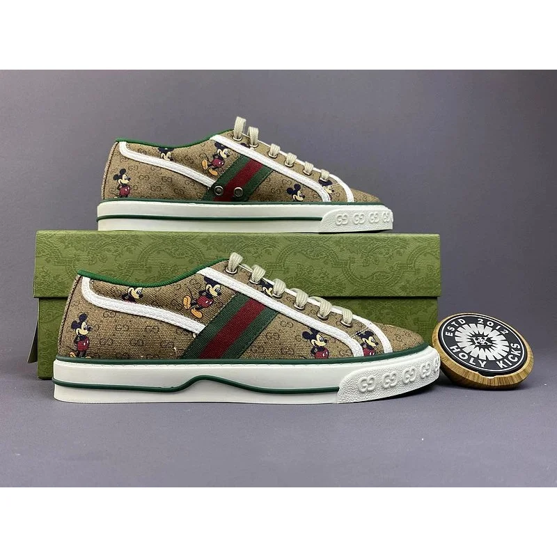 Gucci Gucci Runners Mickey Mouse Beige Canvas Sneakers Beige - 1