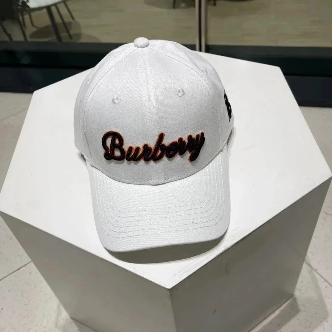 Burberry Burberry White Embroidered Logo Baseball Cap White