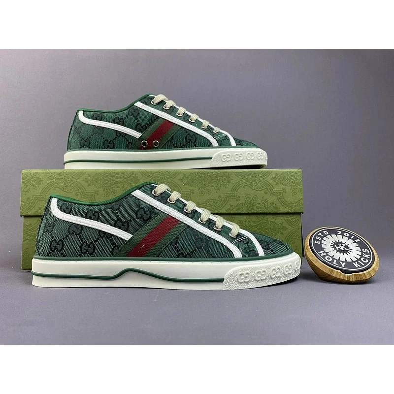Gucci Gucci Runners Green GG Monogram Sneakers Green