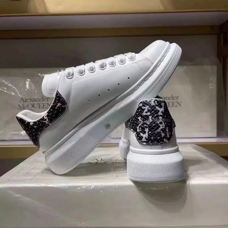 Alexander McQueen Alexander McQueen Oversized White/Black Snake Sneakers White - 1