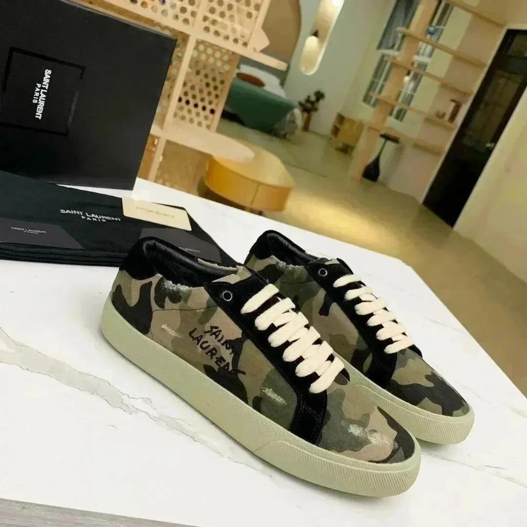 Saint Laurent Saint Laurent 19 Camouflage Print Sneakers Green