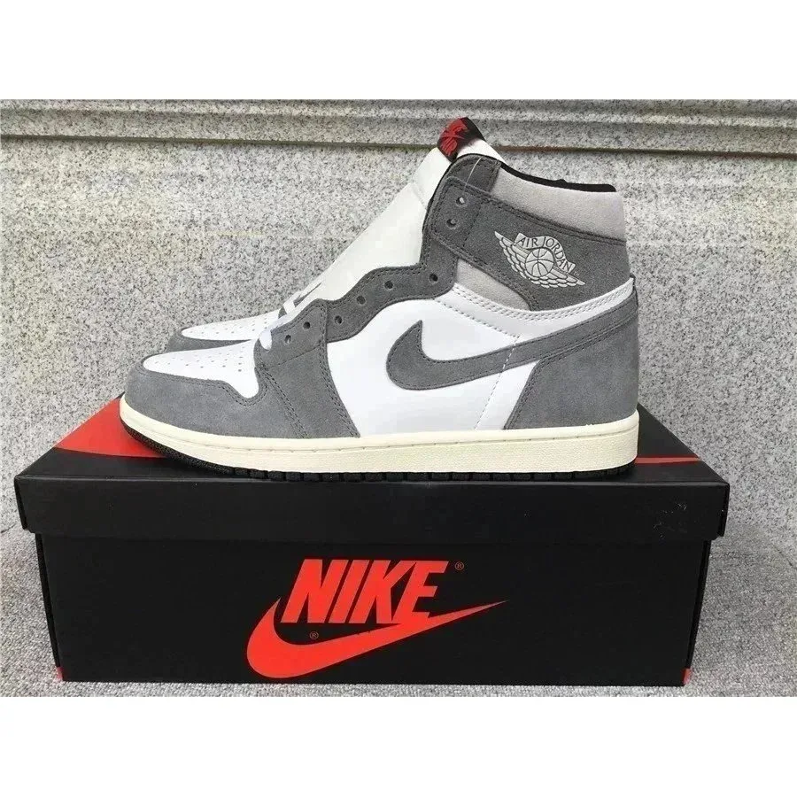 Nike Nike Air Jordan 1 High Sail/Shadow Grey Sneakers Grey - 1