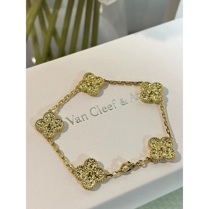 Van Cleef & Arpels Van Cleef & Arpels Alhambra 9114 Gold Bracelet Gold
