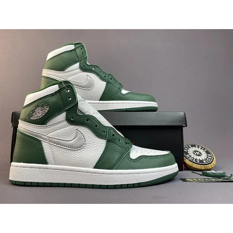 Nike Nike Air Jordan 1 Green White Sneakers Green - 1
