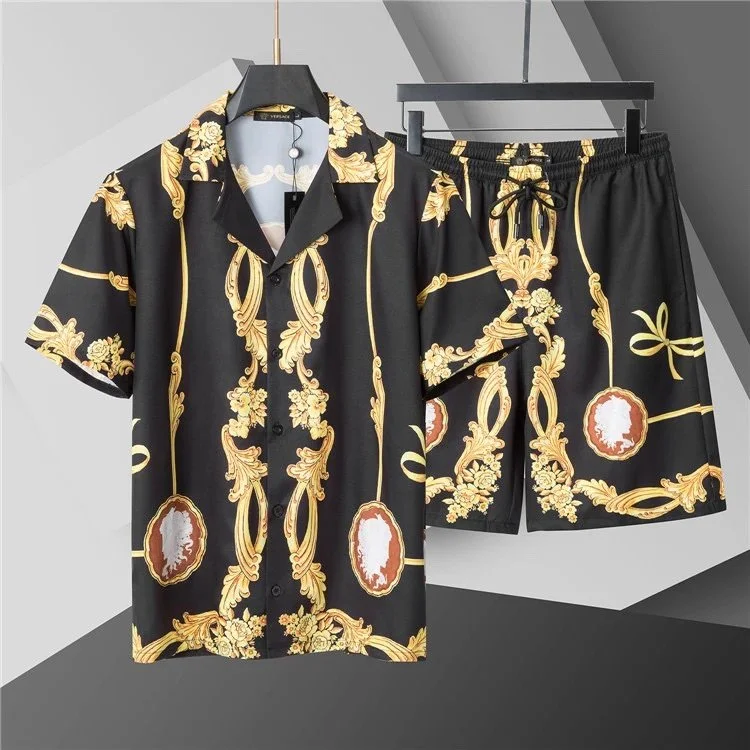 Versace Versace Iconic Gold Baroque Shorts Set Black/Gold Black - 1