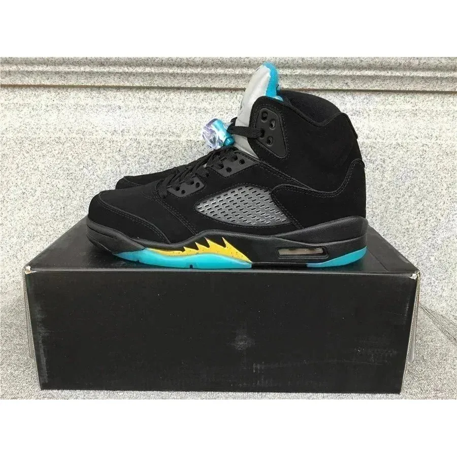 Jordan Air Jordan Air Jordan 5 Black/Cyan/University Red Sneakers Black