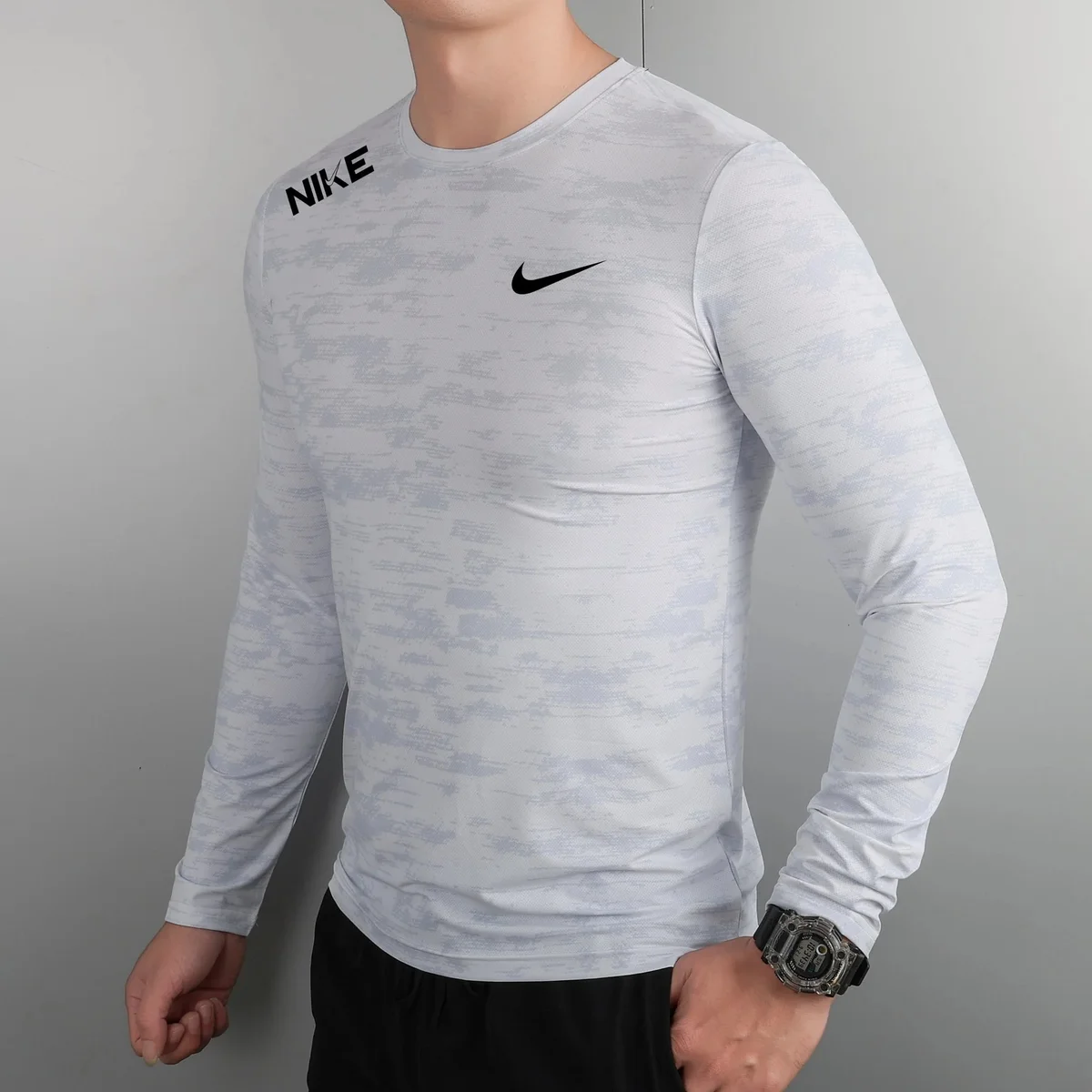Nike Nike Long Sleeve T-Shirt Grey Camo Tops Grey - 1