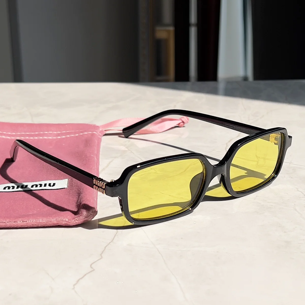 Miu Miu Miu Miu Rectangular Yellow Lens Sunglasses Black - 1