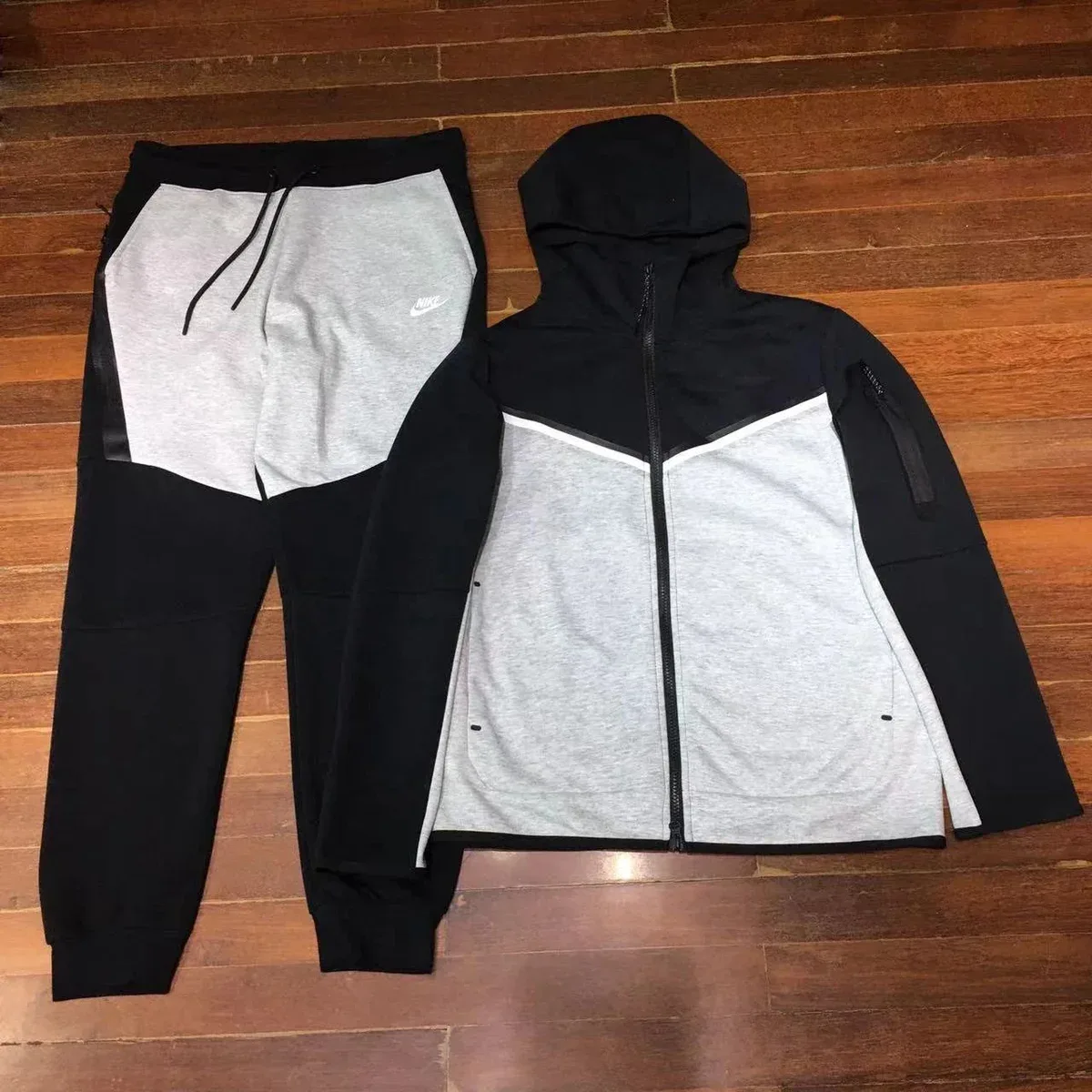 Nike Nike Tech Fleece Black/Heather Grey Co-ord Set Grey