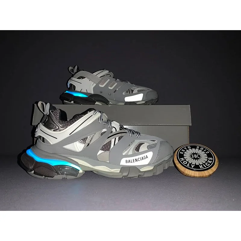 Balenciaga Balenciaga Track Triple S Grey/White Sneakers Grey - 1