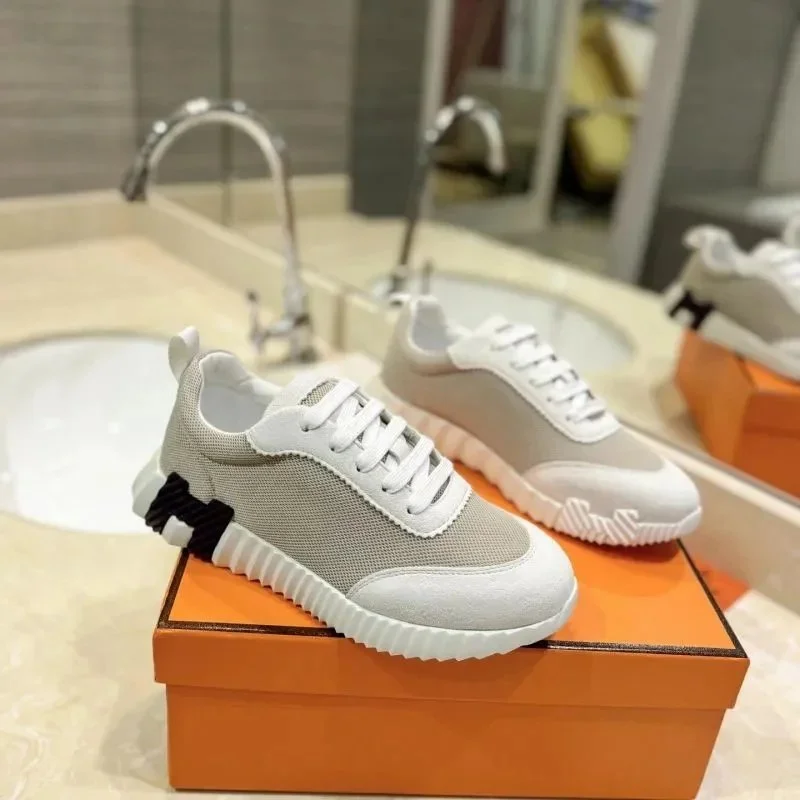 Hermès Hermès H Beige/White Sneakers Beige