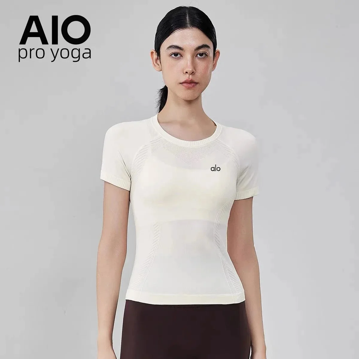 Alo Yoga Alo Bone White Yoga T-Shirt Women's White - 1