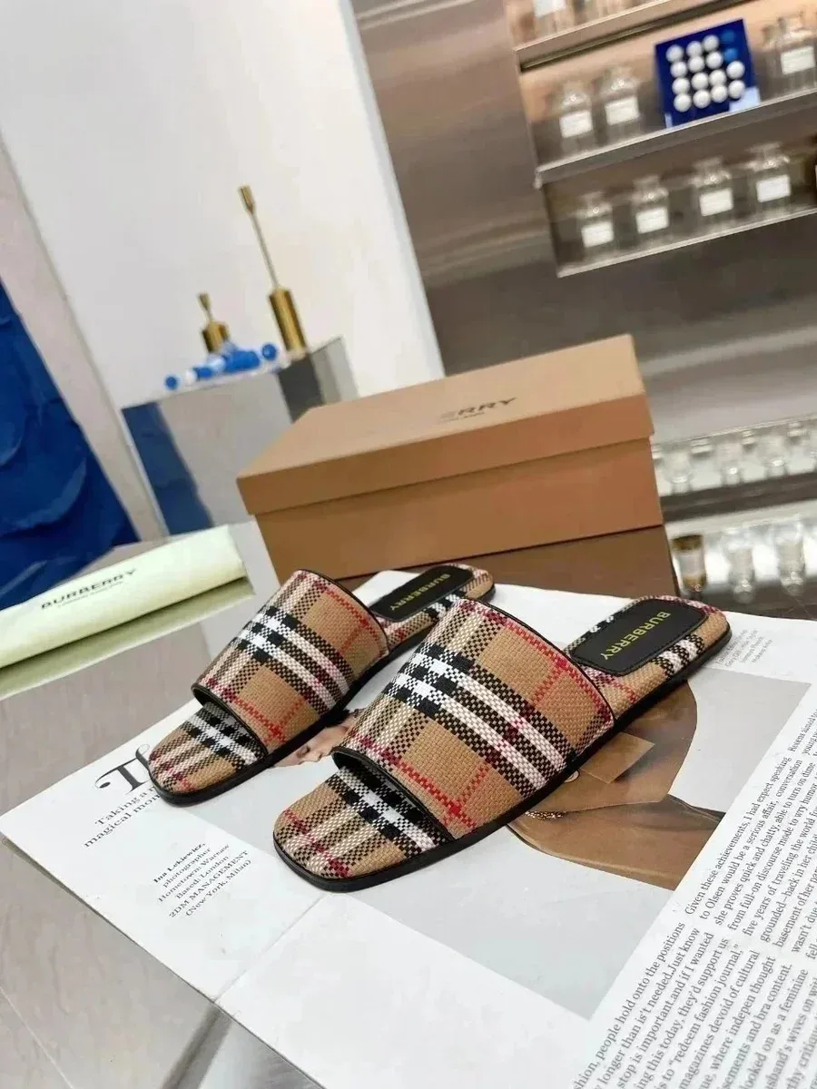 Burberry Burberry Classic Check Slide Sandals Beige Beige - 1