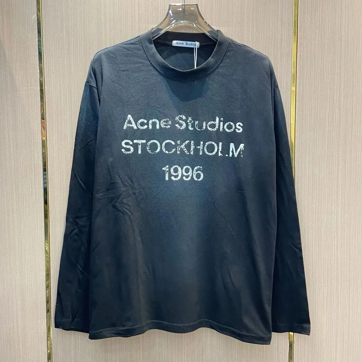 Acne Studios Acne Studios N10 Black Long Sleeve T-Shirt Black - 1