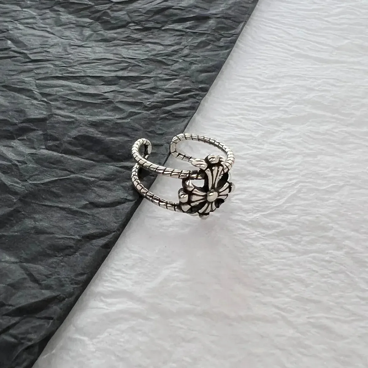 Other Silver Flower Ring Adjustable Size Silver - 1
