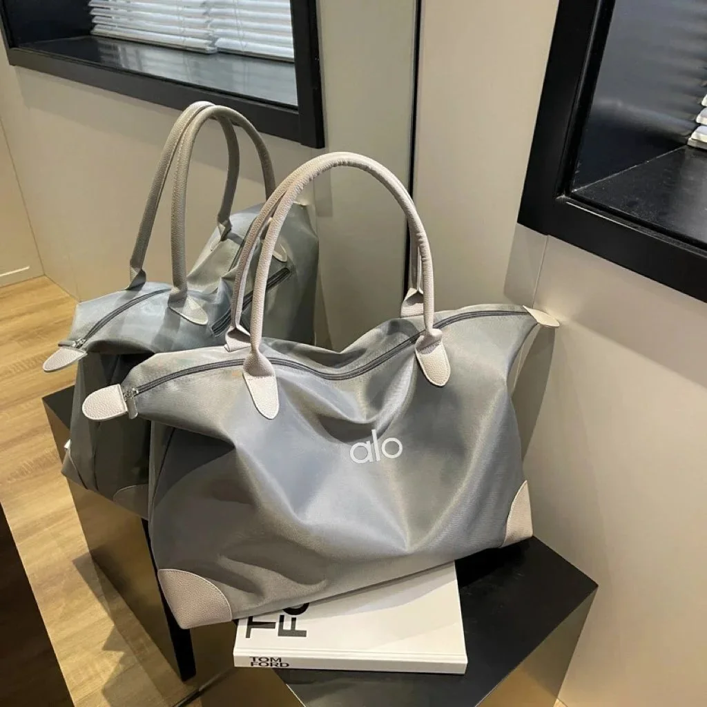 Other Alo Grey Travel Duffle Bag Grey - 1