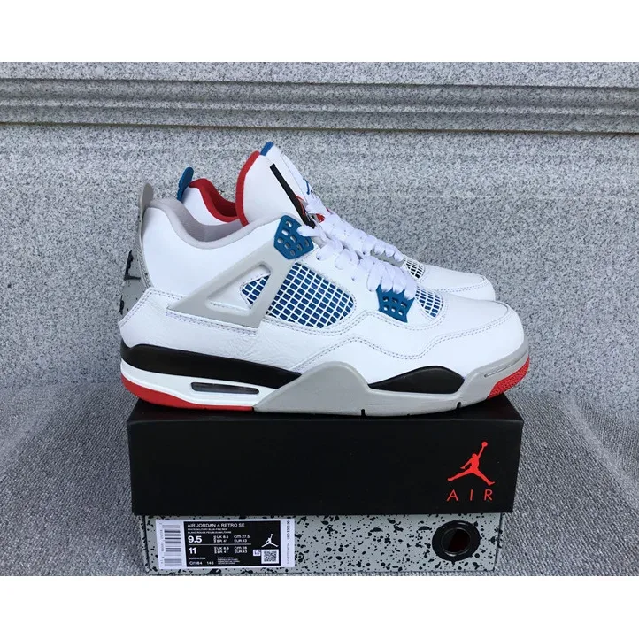 Jordan Jordan Air Jordan 4 Retro SE White/Blue/Red Sneakers White