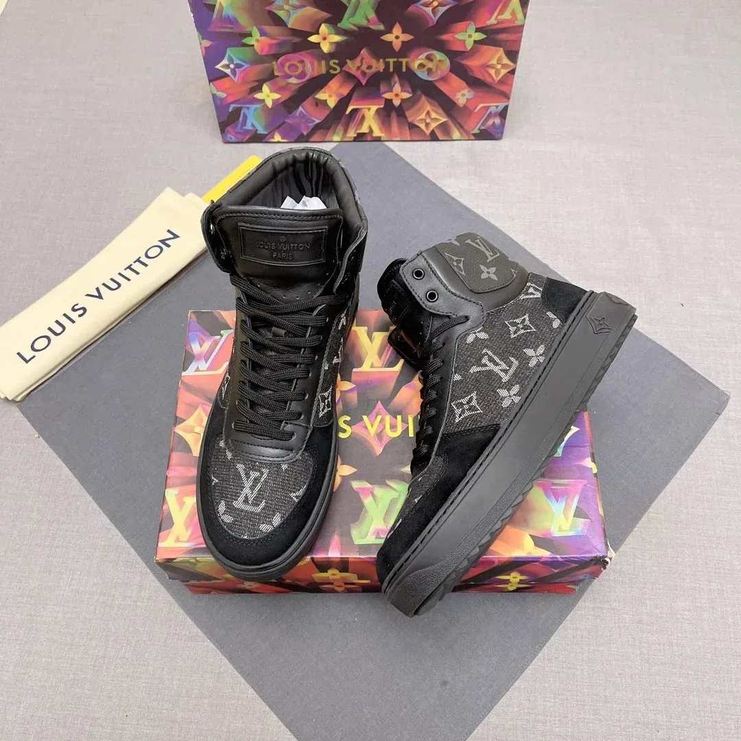 Louis Vuitton Louis Vuitton Monogram Black High-Top Sneakers Black