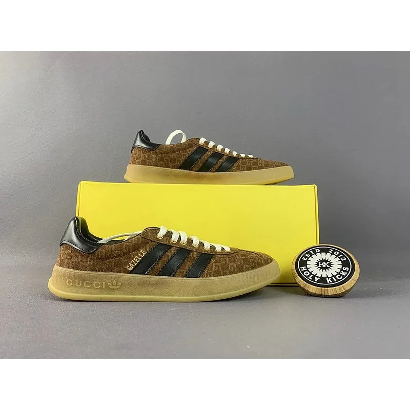 Gucci Gucci Gazelle Brown Canvas Sneakers Brown