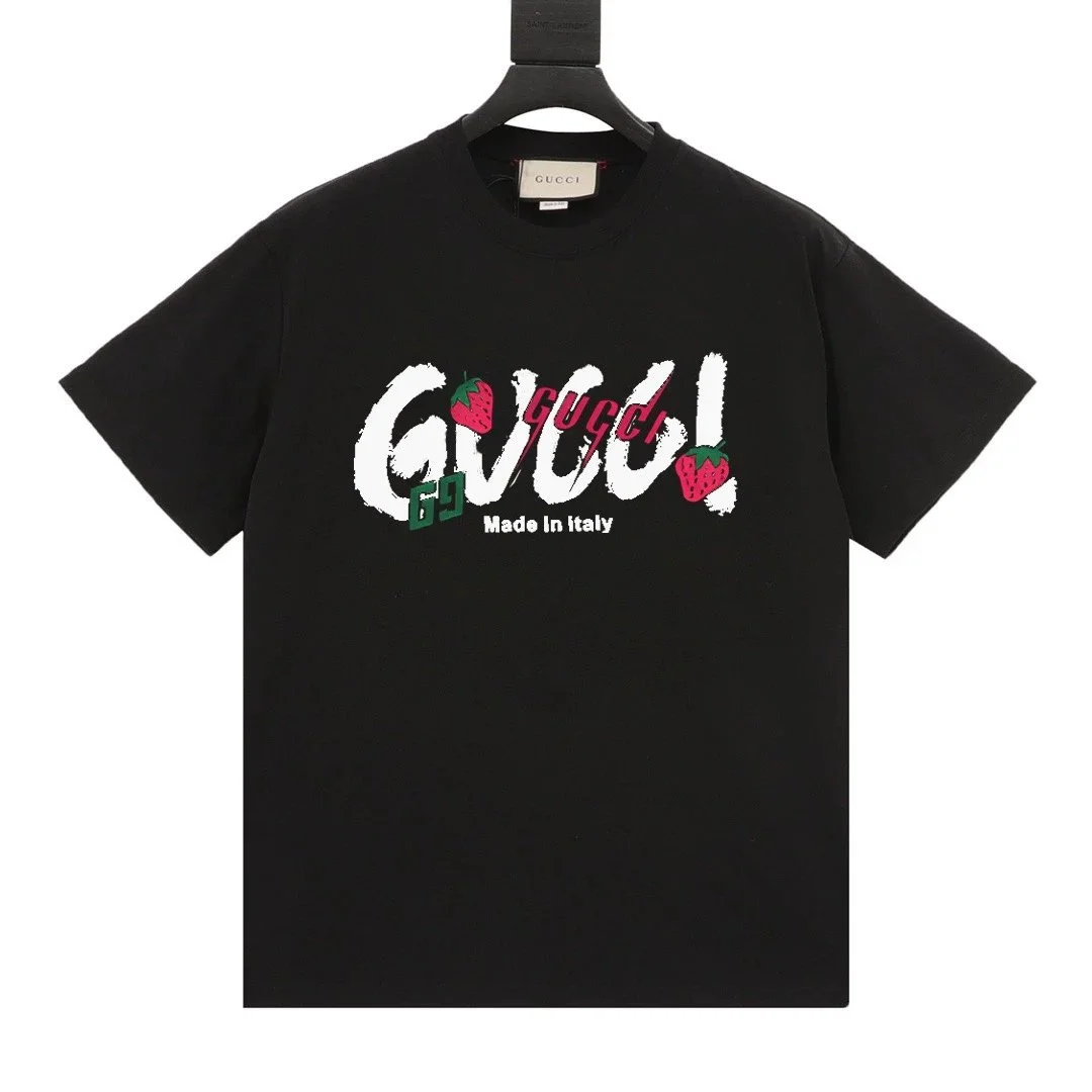 Gucci Gucci Black Strawberry Print T-Shirt Black - 1