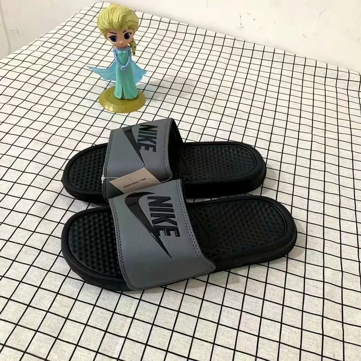 Nike Nike Benassi NK Black Grey Slippers Grey