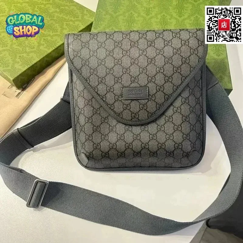 Gucci Gucci GG Supreme Monogram Crossbody Bag Black Black - 1