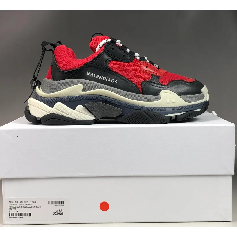 Balenciaga Balenciaga Triple S Red/Black Sneakers Red - 1
