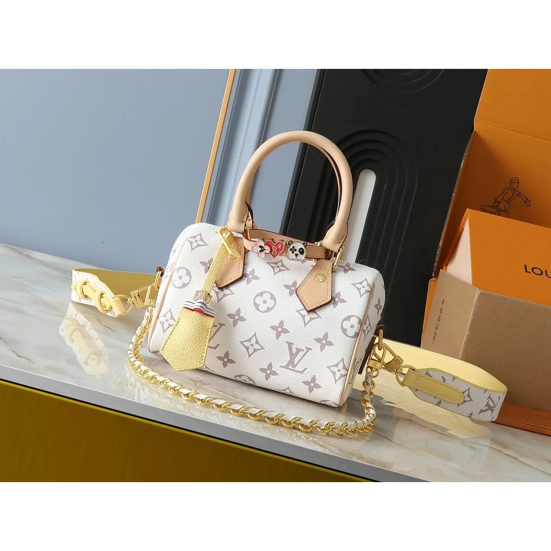 Louis Vuitton Louis Vuitton Speedy M24606-6 Monogram White Handbag White