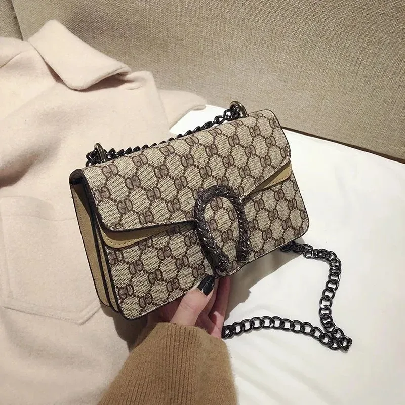 Gucci Gucci Dionysus GG Supreme Beige Crossbody Bag Beige