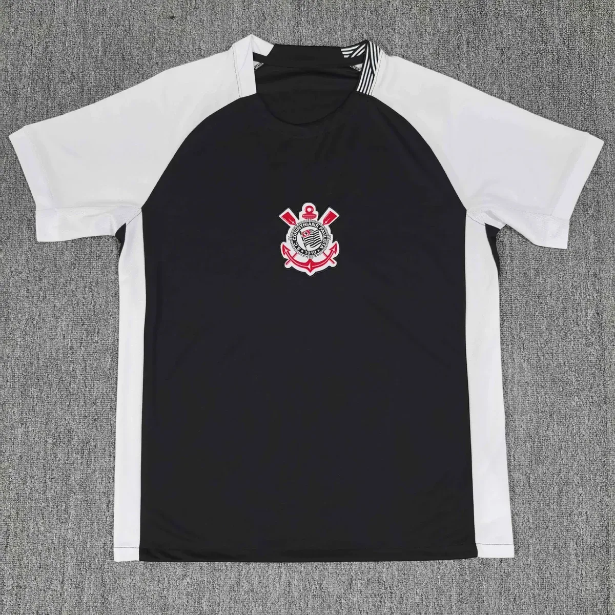 Other Black & White Corinthians 26 Away Jersey T-Shirt Black - 1