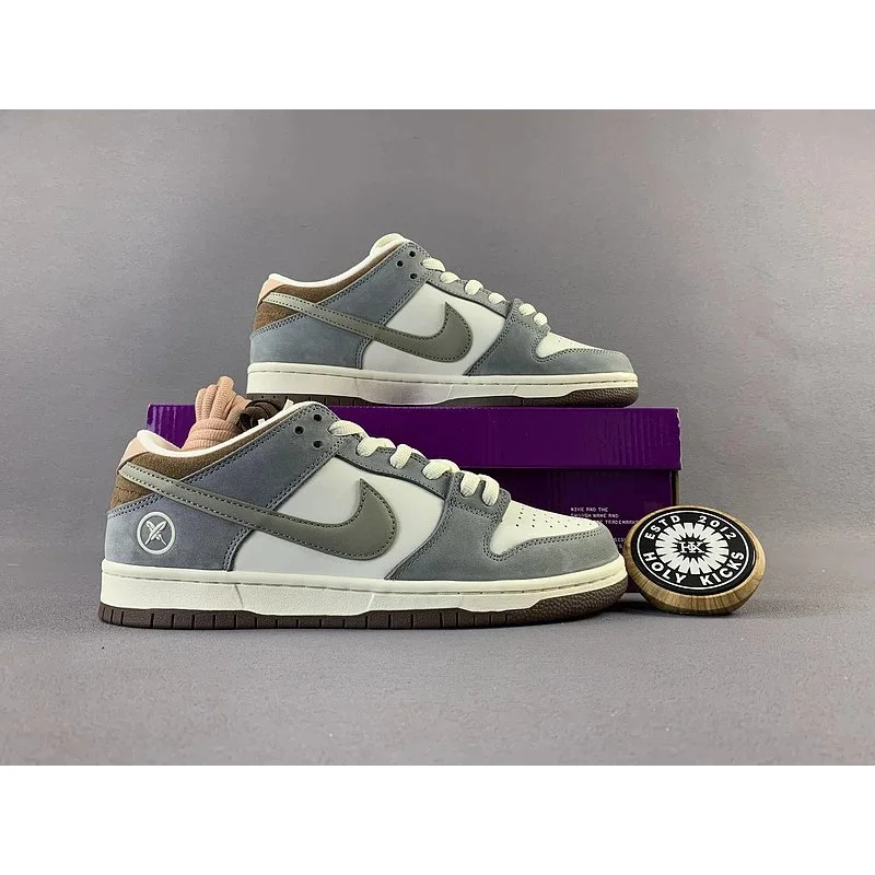 Nike Nike x Holy Kicks Dunk Low Sail/Grey/Brown Sneakers Grey