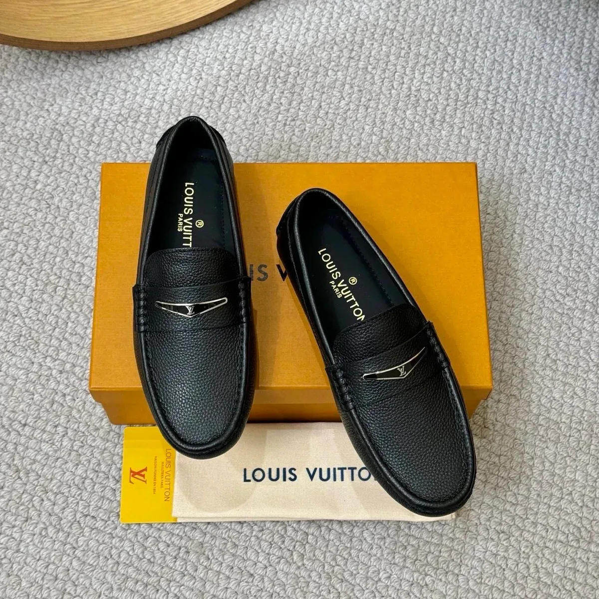Louis Vuitton Louis Vuitton Tabi Black Loafers Black