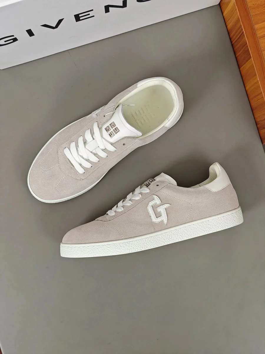 Givenchy Givenchy Antigona Beige G Logo Sneakers Beige - 1