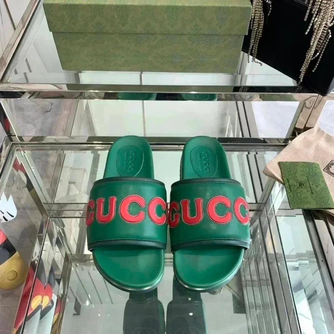 Gucci Gucci Green/Red Logo Slide Sandals Green