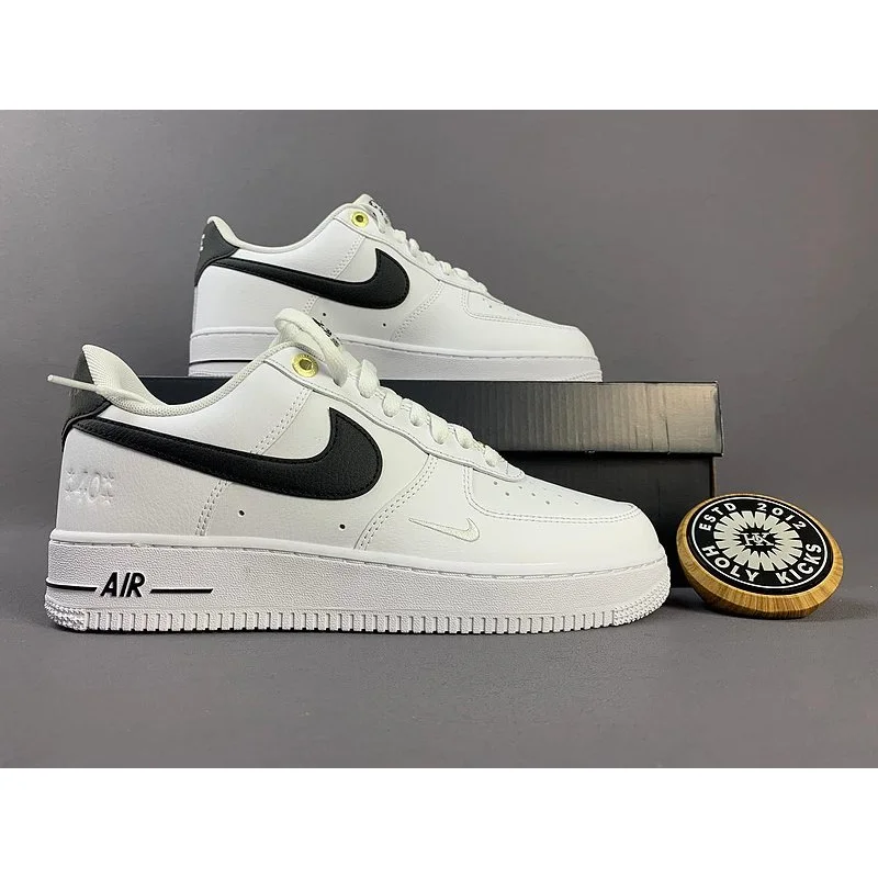 Nike Nike Air Force 1 White/Black Sneakers White