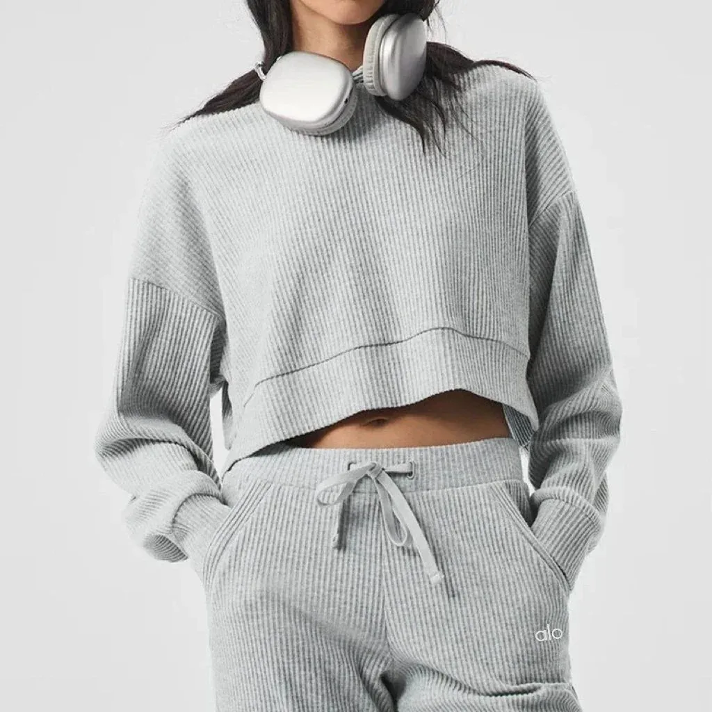 Alo Yoga Alo Yoga Grey Cropped Set Casual Wear Grey - 1