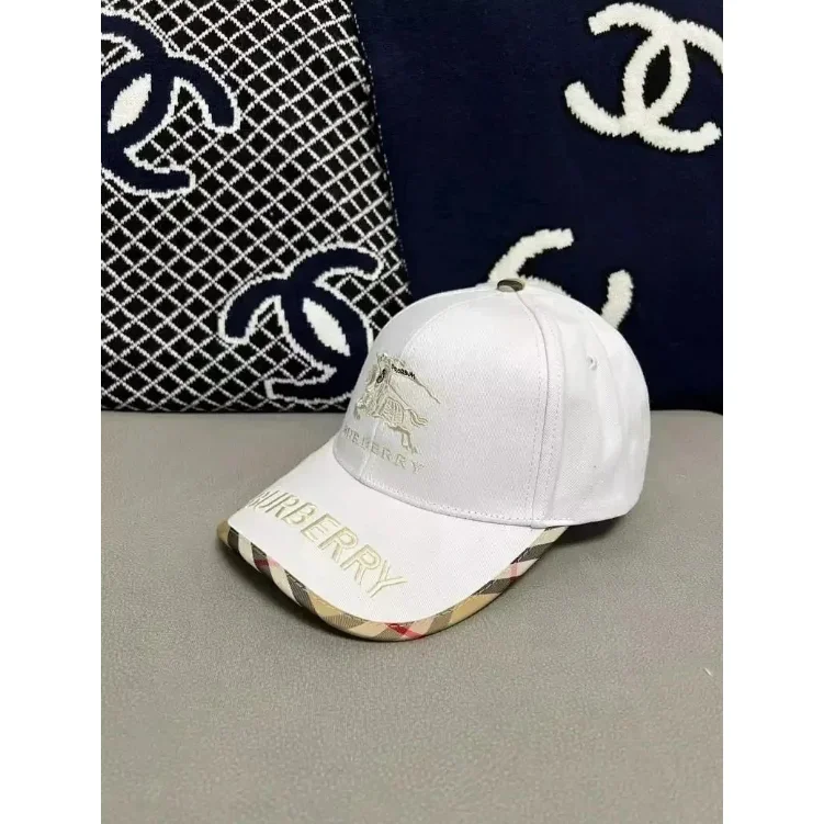 Burberry Burberry Classic Check White/Gold Check Baseball Cap White